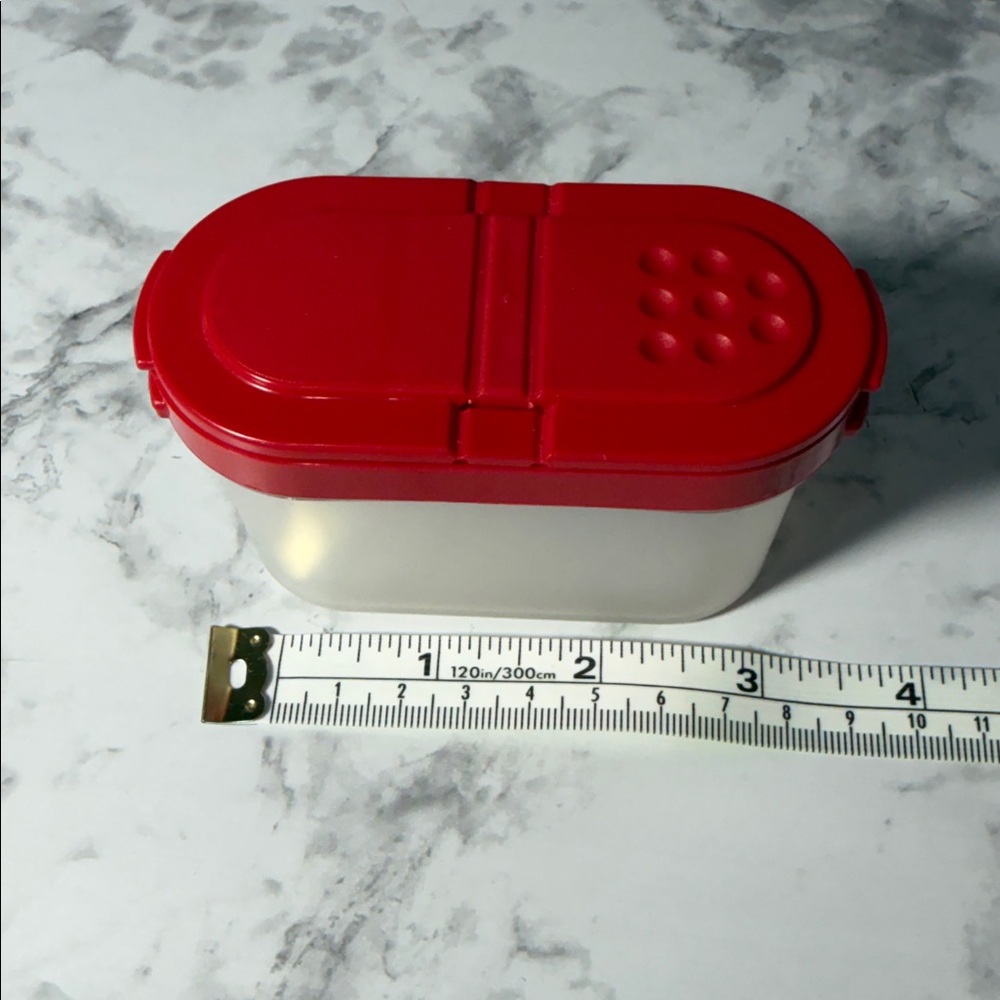 Red and Clear Food Storage Container - Picture 7 of 8